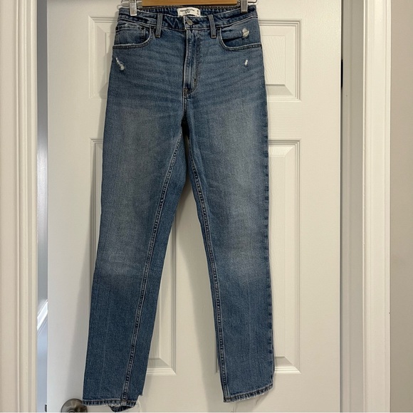 Abercrombie & Fitch Denim - Abercrombie & Fitch The Skinny High Rise Jeans